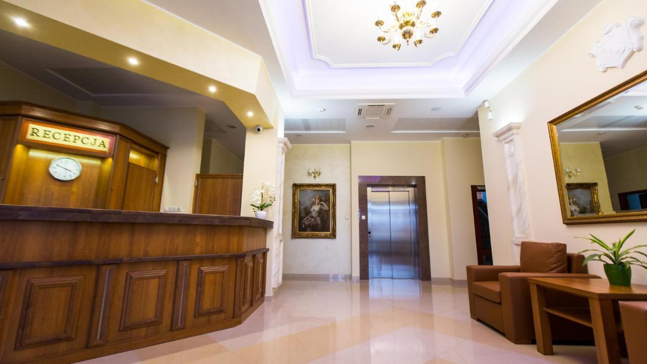 Elgrom Falenty Park راشين المظهر الخارجي الصورة